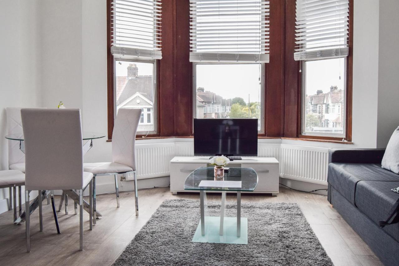 Morland Apartments - Hornchurch Λονδίνο Εξωτερικό φωτογραφία